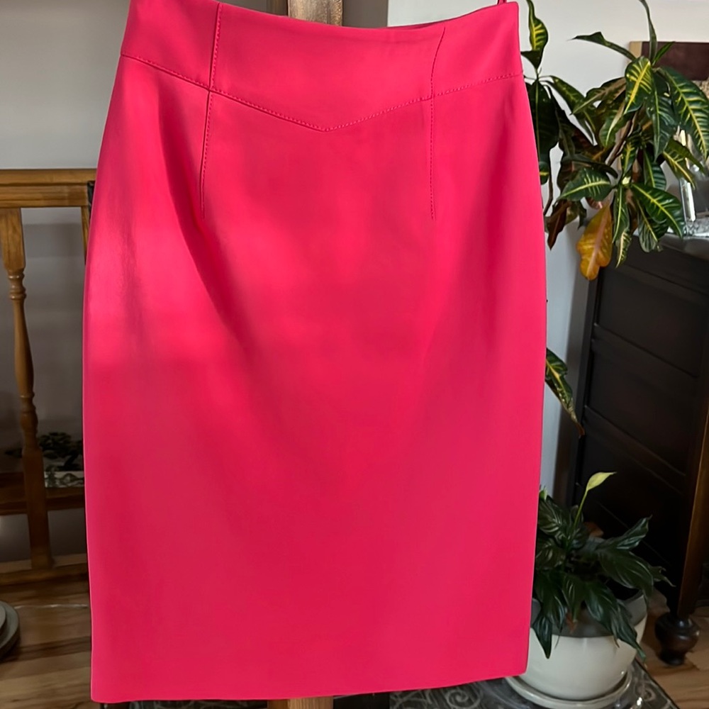 Women's Hot Pink Pencil Skirt